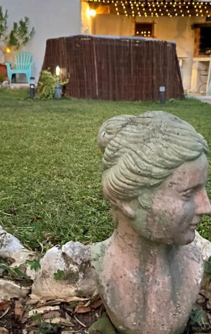 Une Pause Au Paradis 소르그스 외부 사진